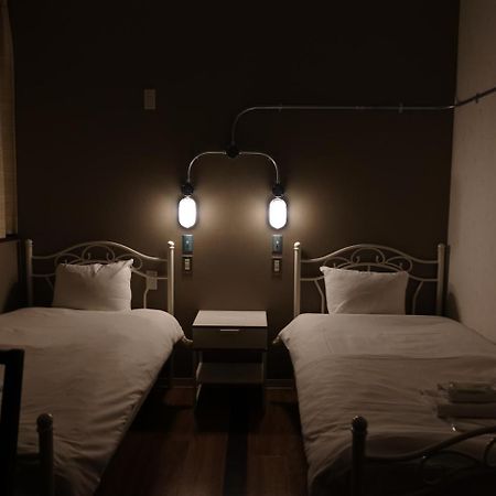 Briller Universal Japon Hostel Осака Екстериор снимка