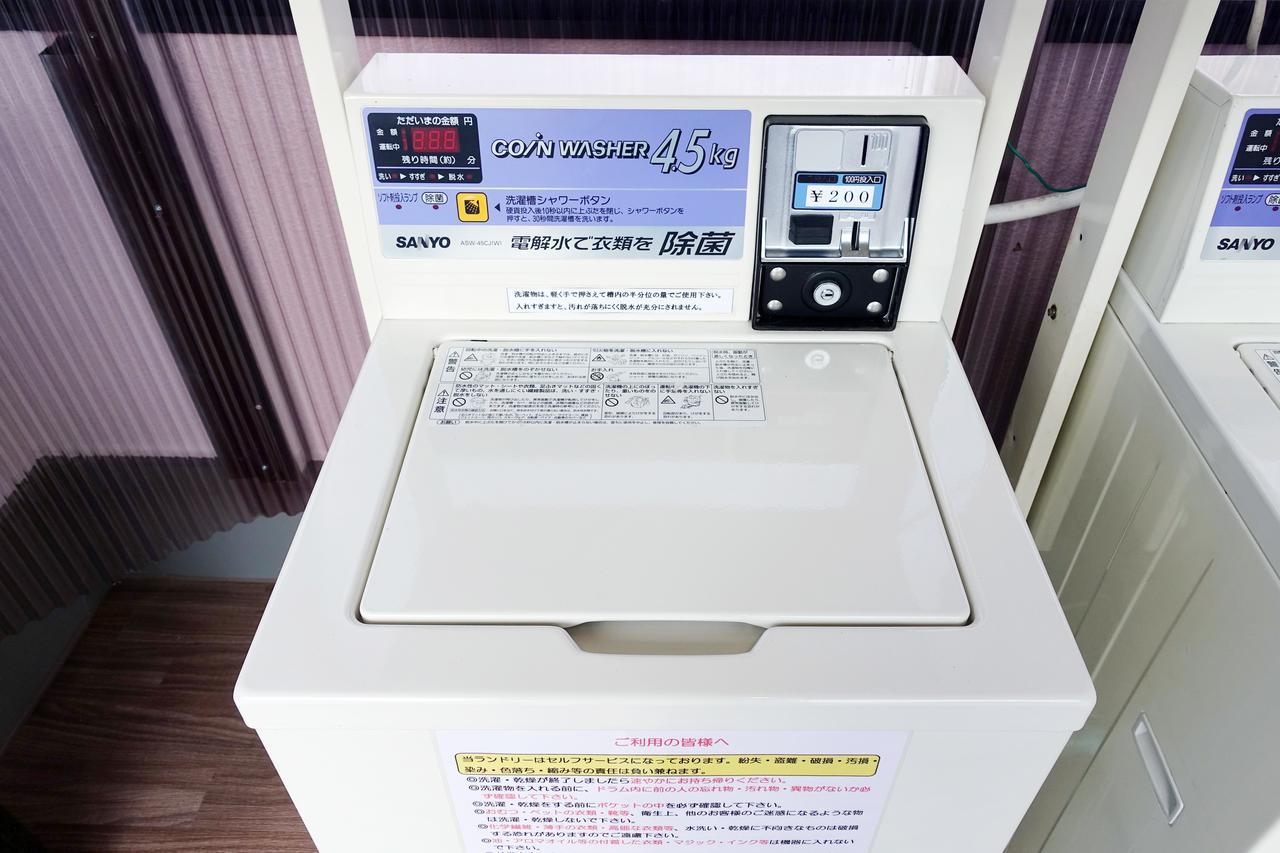 Briller Universal Japon Hostel Осака Екстериор снимка