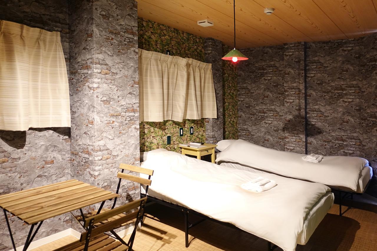 Briller Universal Japon Hostel Осака Екстериор снимка