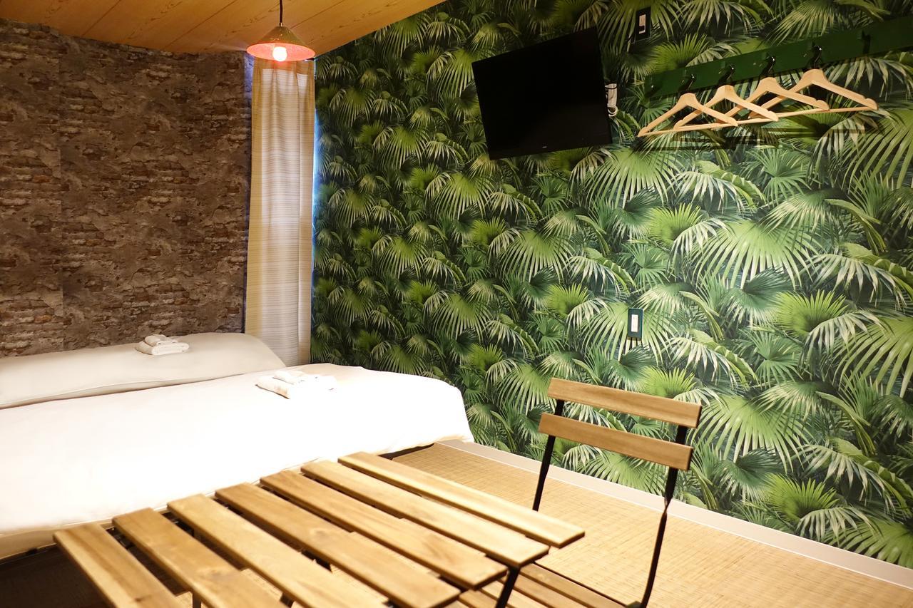 Briller Universal Japon Hostel Осака Екстериор снимка