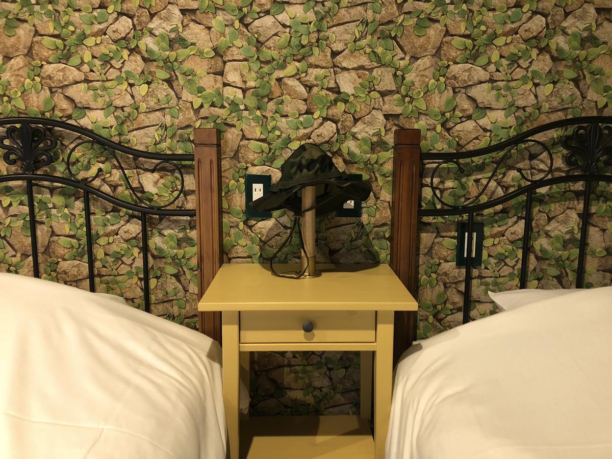 Briller Universal Japon Hostel Осака Екстериор снимка